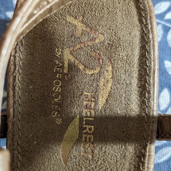 Gorgeous A2 by Aerosoles "HEELREST" SANDALS - Picture 6 of 8